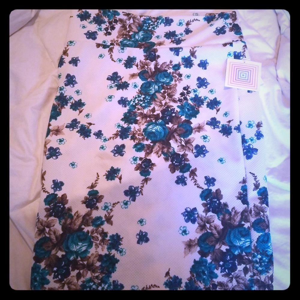 Lularoe cassie pencil skirt